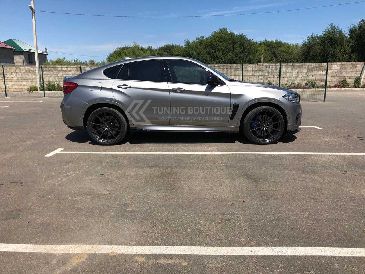 BMW X6M и 21" диски Vorsteiner V-FF109 Carbon Graphite фото 1